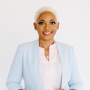 Portrait of Tiereney Carter, Realtor
